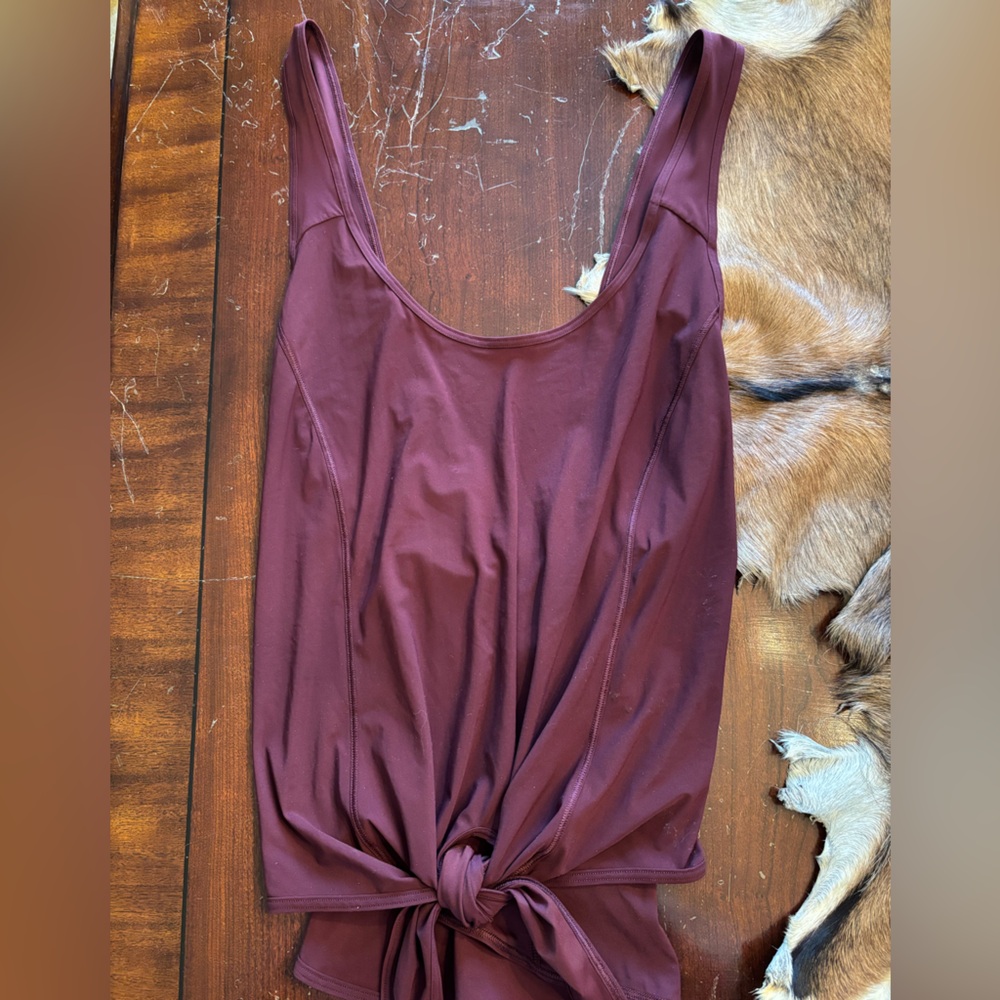 Lululemon tie front cross bank jersey tank